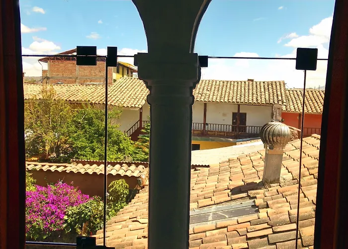 Fuente De Agua Hotel Cusco