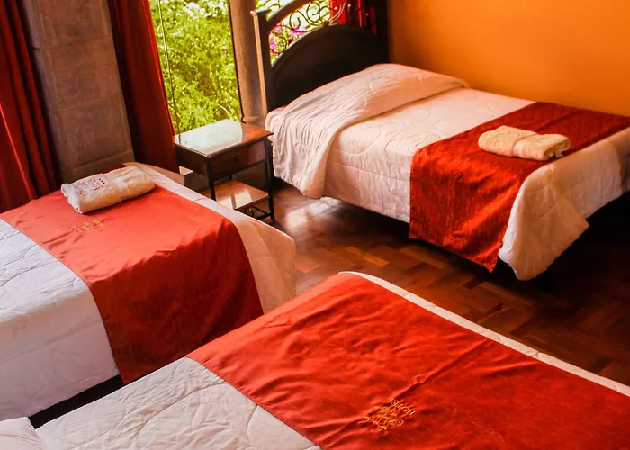 Fuente De Agua Hotel Cusco